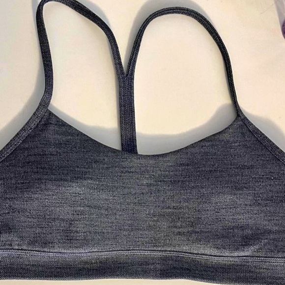 lululemon athletica Intimates & Sleepwear Lululemon Flow Y Bra Size